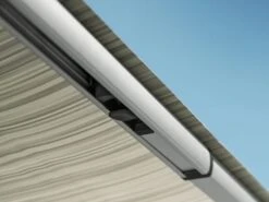 Thule Omnistor 1200 325 Mystic Grey Store étui -Équipement De Camping 377201 377201 images other thuleomnistor1200 buckle1 2 ecommerce