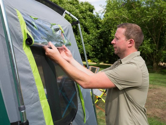 Coleman Mackenzie 4 Black Out Tente Tunnel 5 Coleman Mackenzie 4 Black Out Tente Tunnel – Image 5