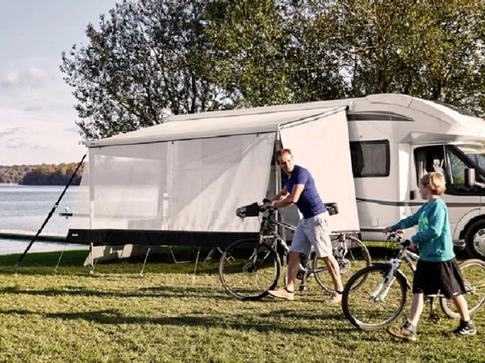 Thule Sun Blocker Front G2 Façade 380 3 Thule Sun Blocker Front G2 Façade 380 – Image 3